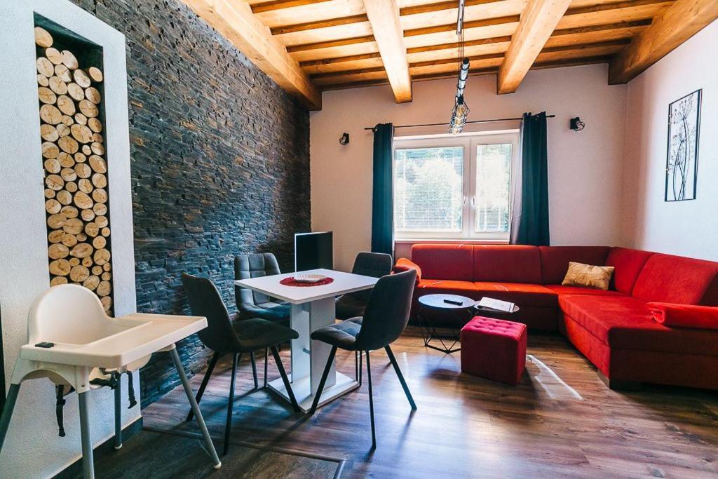 Apartmany Pri Jaskyni - Bystrá Exterior foto